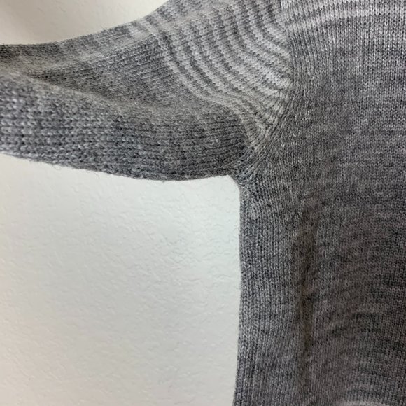 Wotchman Gray Vintage Sweater V Neck Collar - Picture 9 of 12